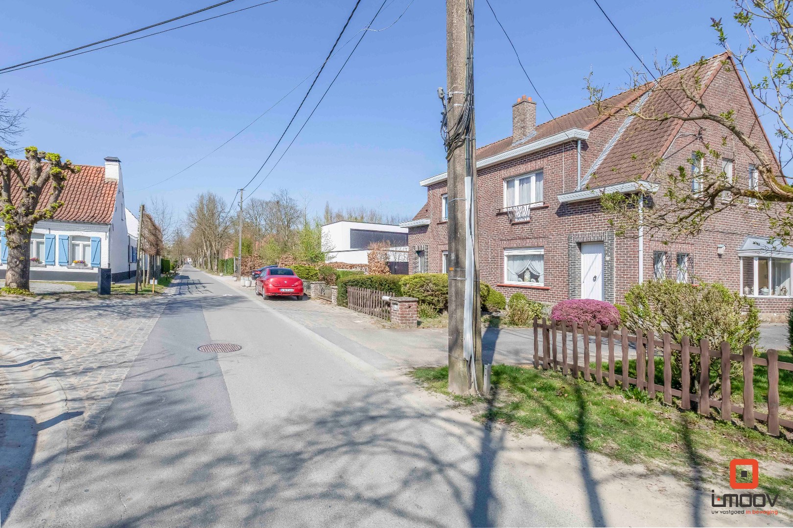 Te renoveren HOB met 3 slaapkamers op een bijzondere ligging in Deurle 