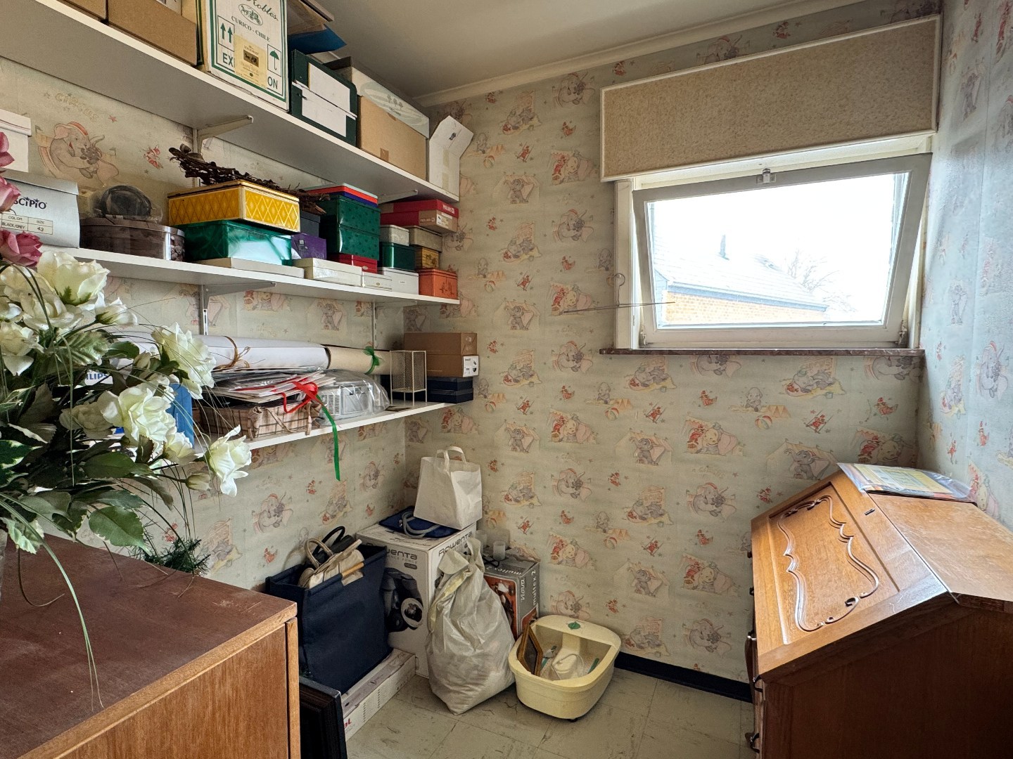 Woning met veel potentieel, 4 slaapkamers en garage te Zulte. 