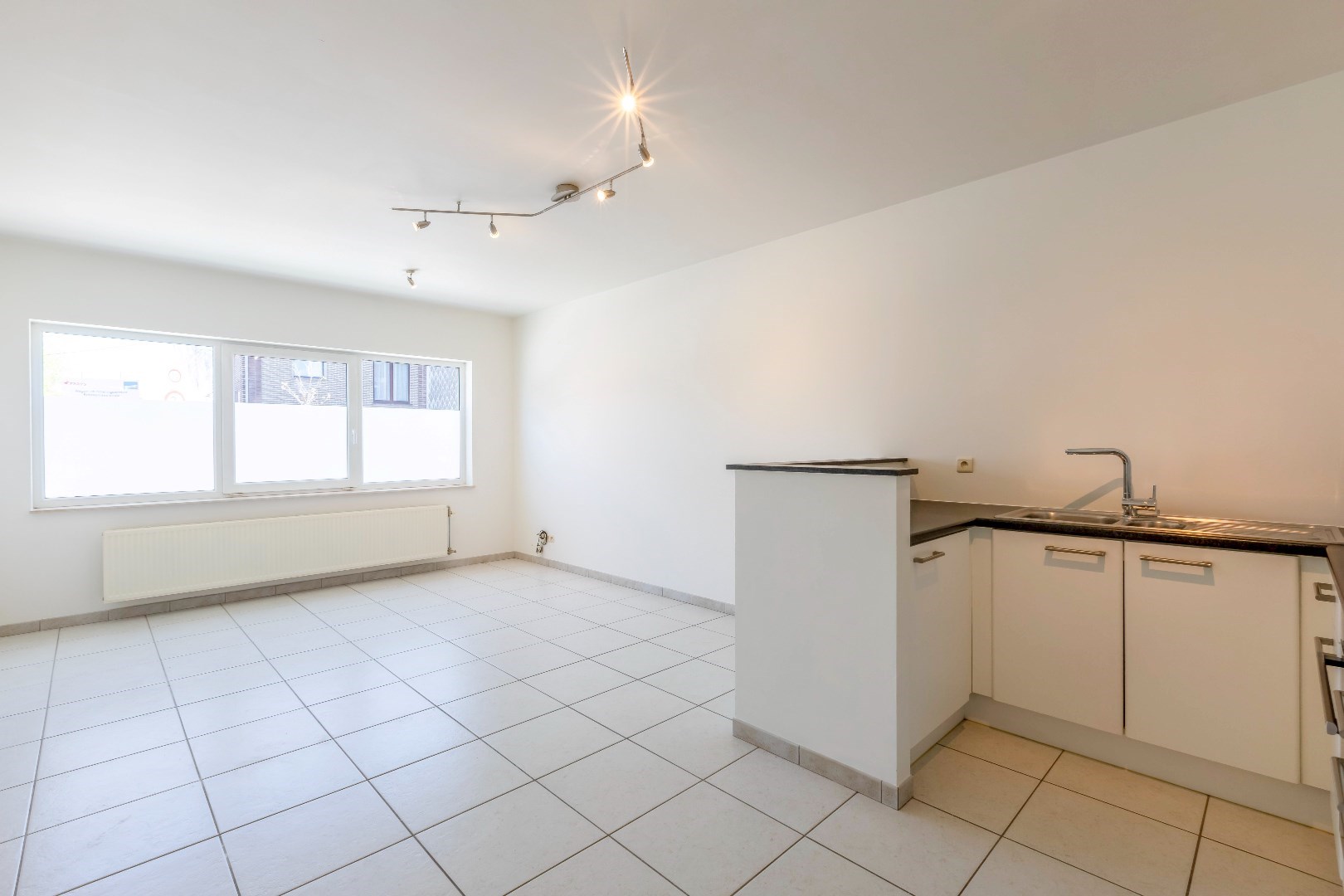 Comfortabel gelijkvloers 1slp. app. nabij het centrum van Sint-Amandsberg 