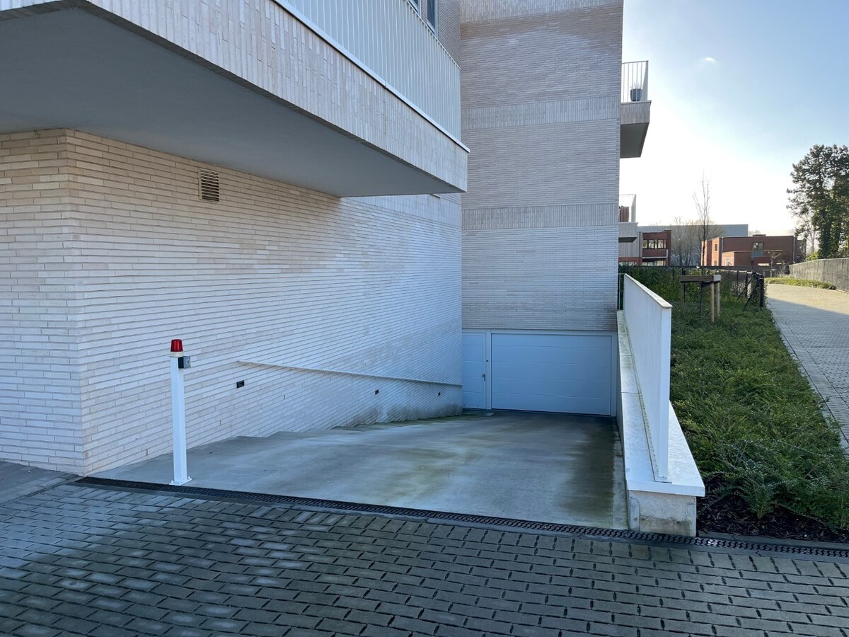 Ondergrondse autostaanplaats nabij centrum Gavere 