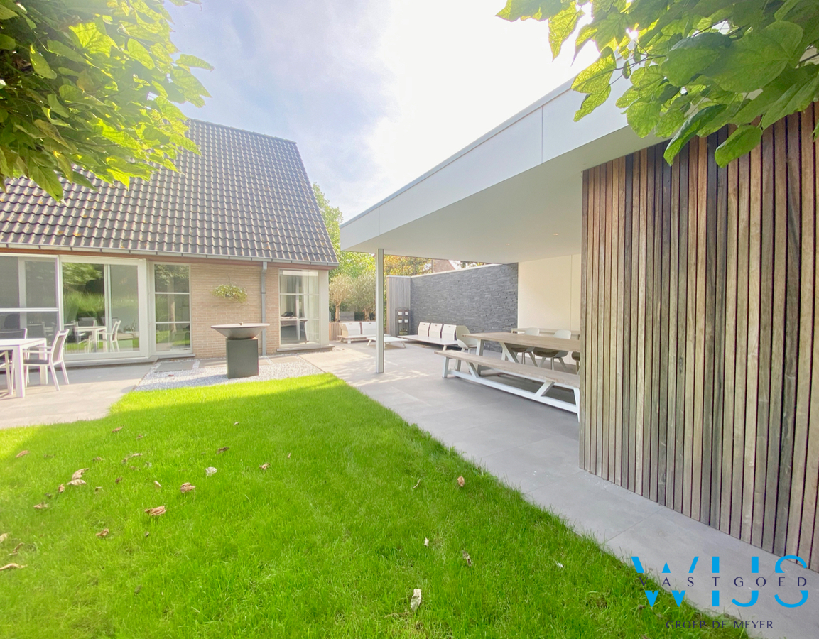 Prachtige mooi afgewerkte gezinswoning in een doodlopende straat ! 