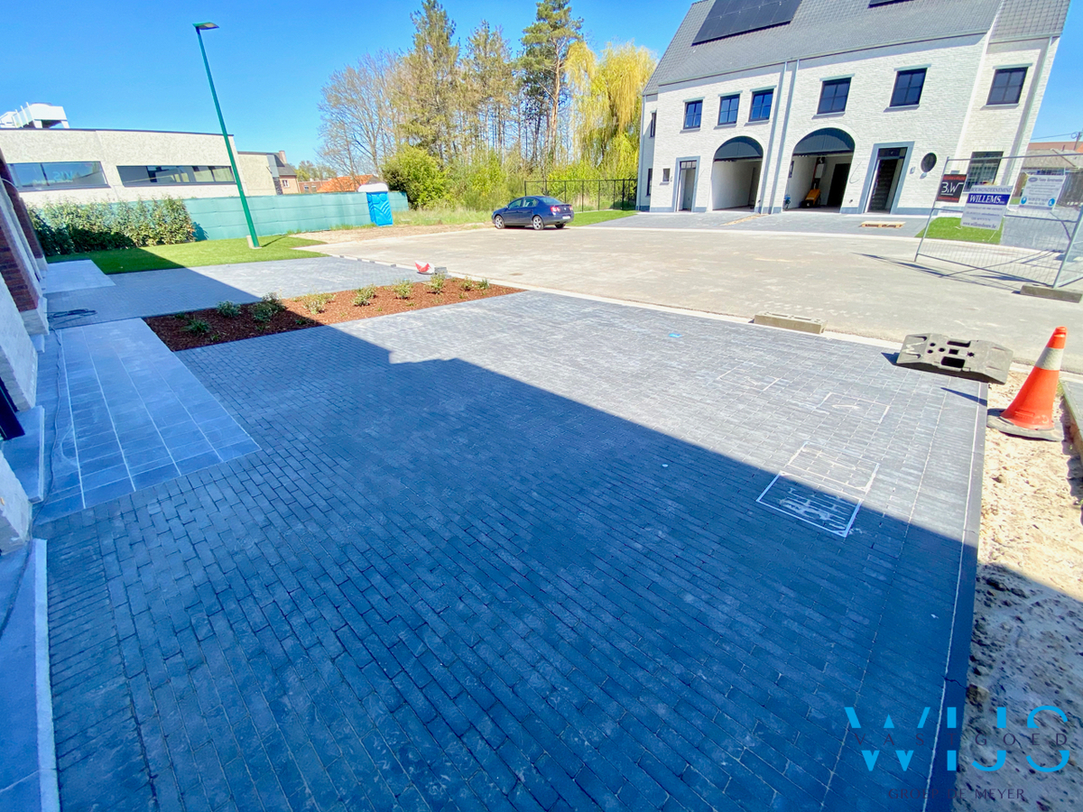 Tijdloze nieuwbouwwoning op TOPlocatie te ASSENEDE! 