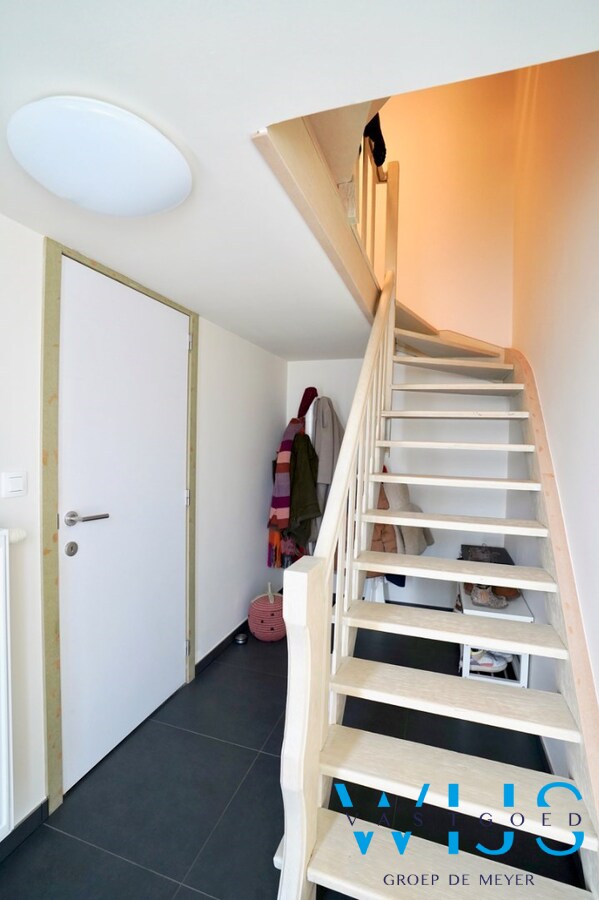 Bel-étage met 3 slaapkamers en tuin te ERTVELDE ! 