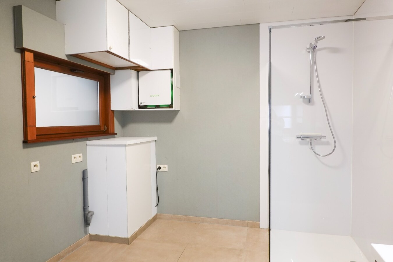 Charmante vrijstaande woning met 5 slaapkamers, ruime tuin en grote garage 