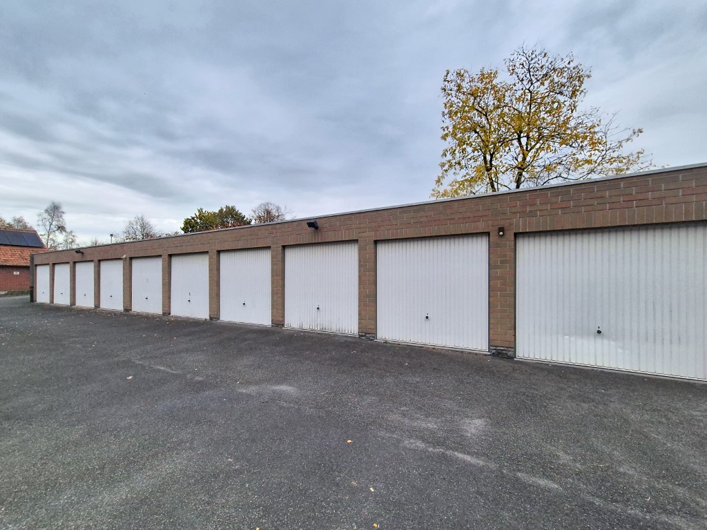 Modern dakappartement met 2 slpks en garage 