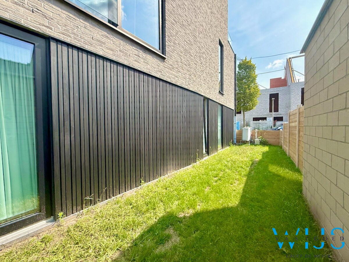 Nieuwbouw gelijkvloers appartement in centrum ERTVELDE ! 