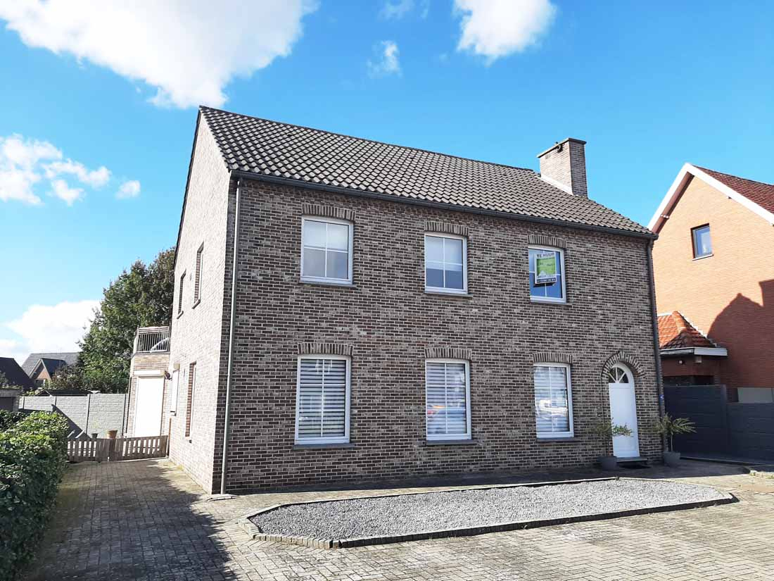 Verhuurd appartement - Stokrooie