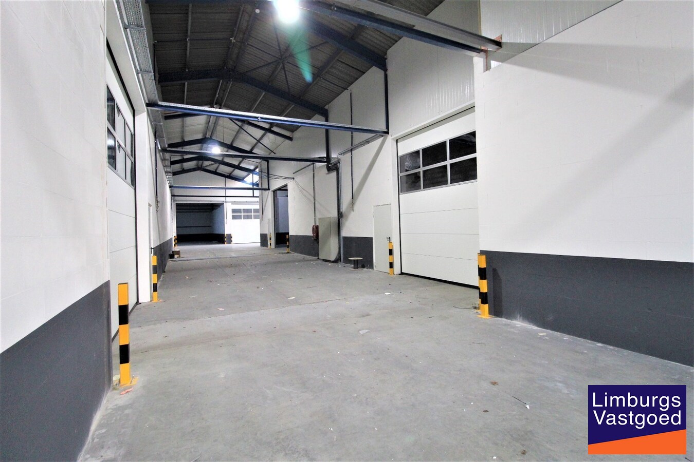TRUDONIS - KMO UNIT 2 - 119 m² - sectionaal poort - nabij N79 