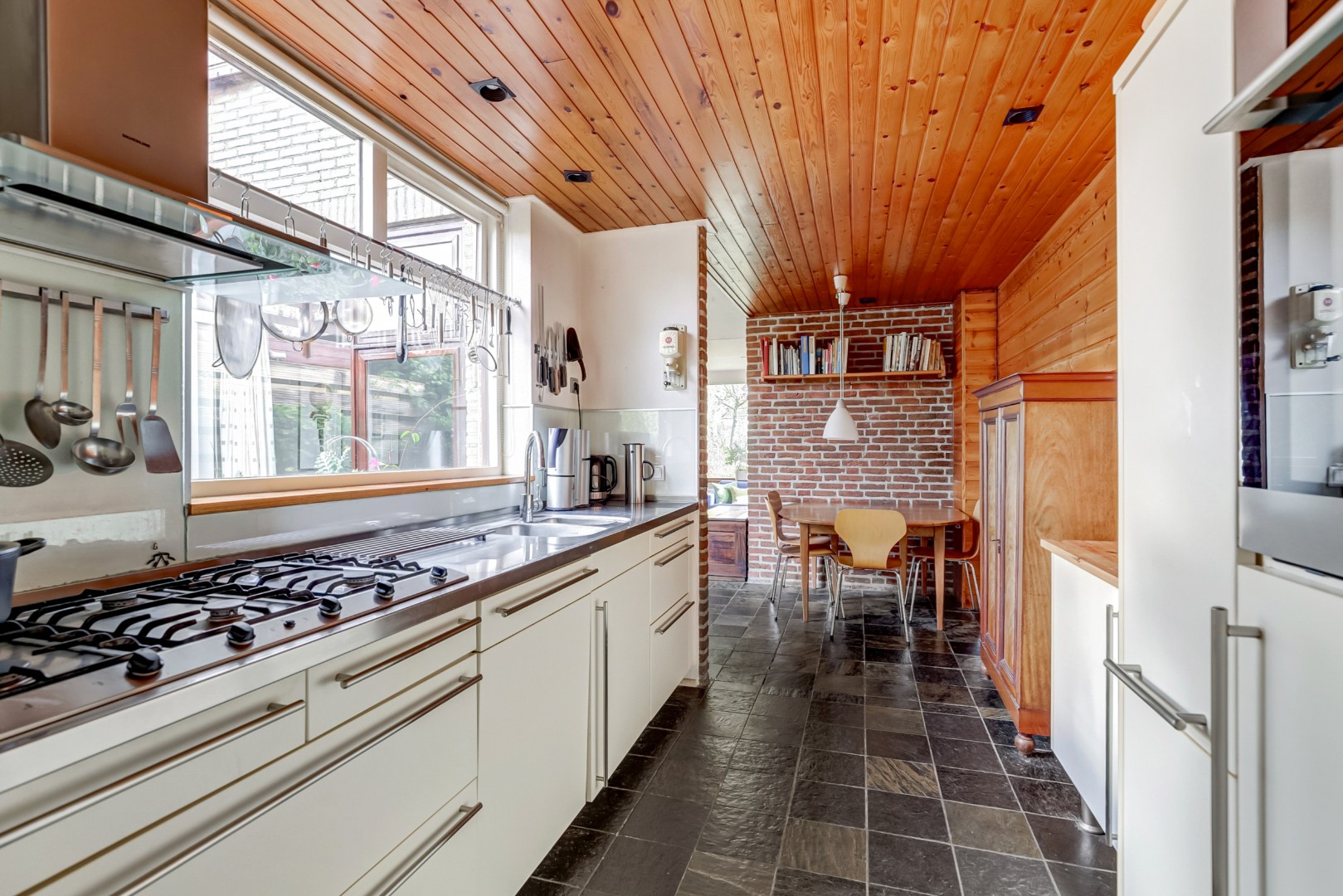 Een ruime woning op een rustige plek, met verrassend veel mogelijkheden 
