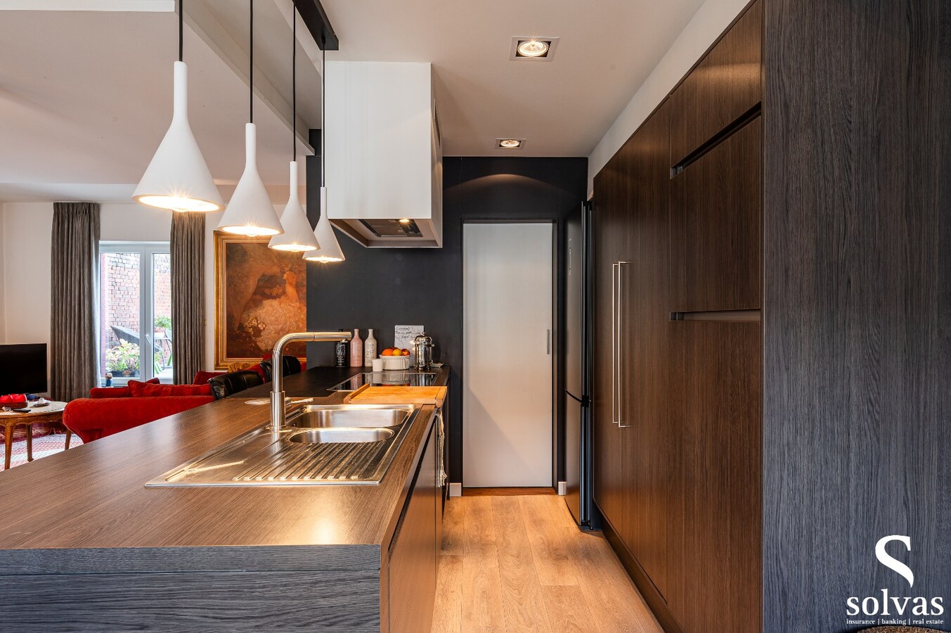 Uniek pand in het hart van Maldegem – wonen en werken onder één dak! 