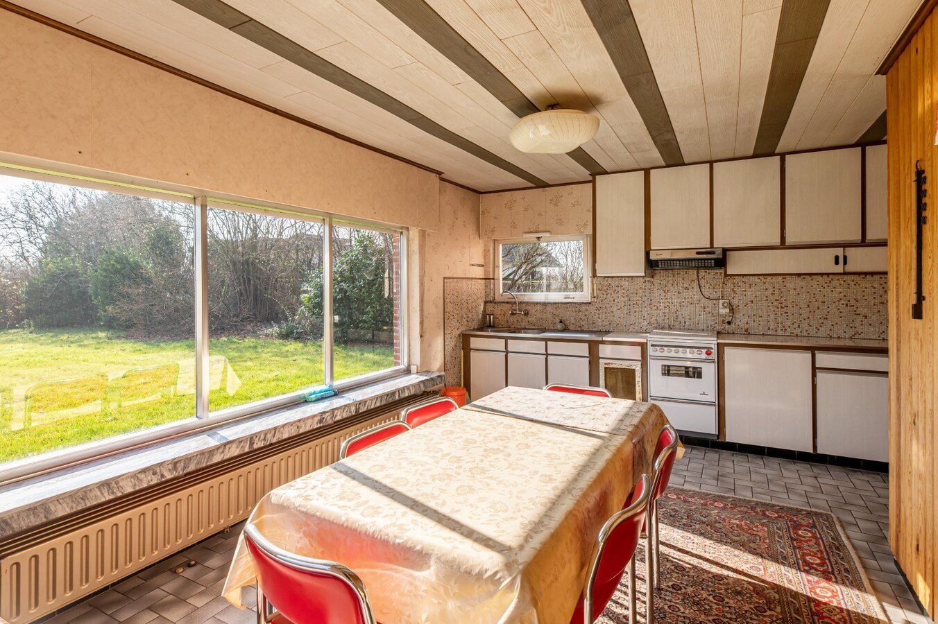 Authentieke hoeve met bijgebouw op 52 a 84 ca 