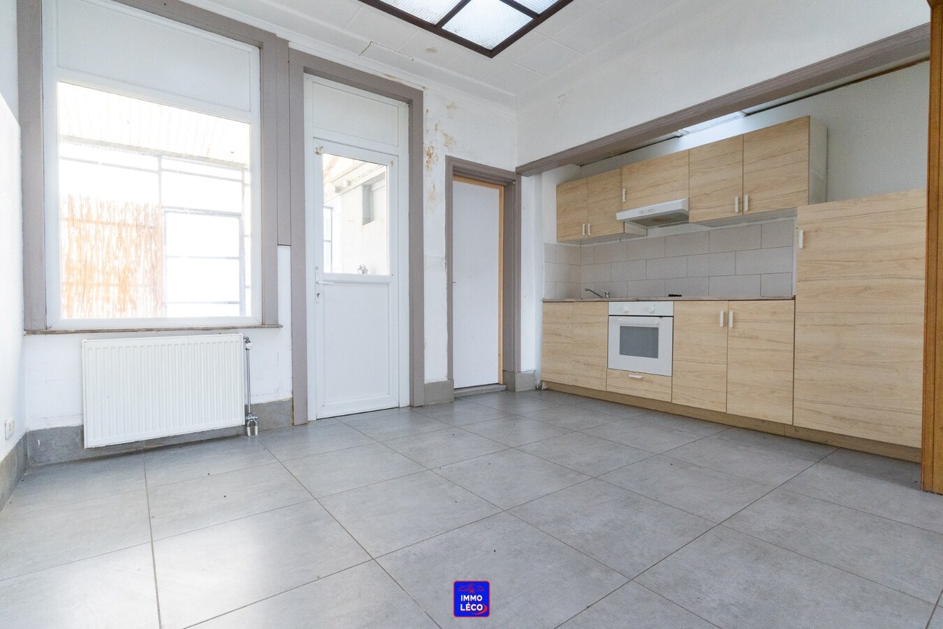 Maison avec cour, idéal investisseurs/1er achat  ! 