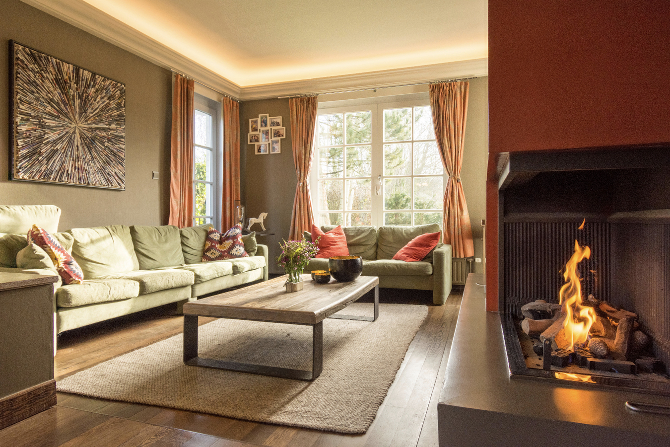 Ruime gezinswoning met verwarmd buitenzwembad 