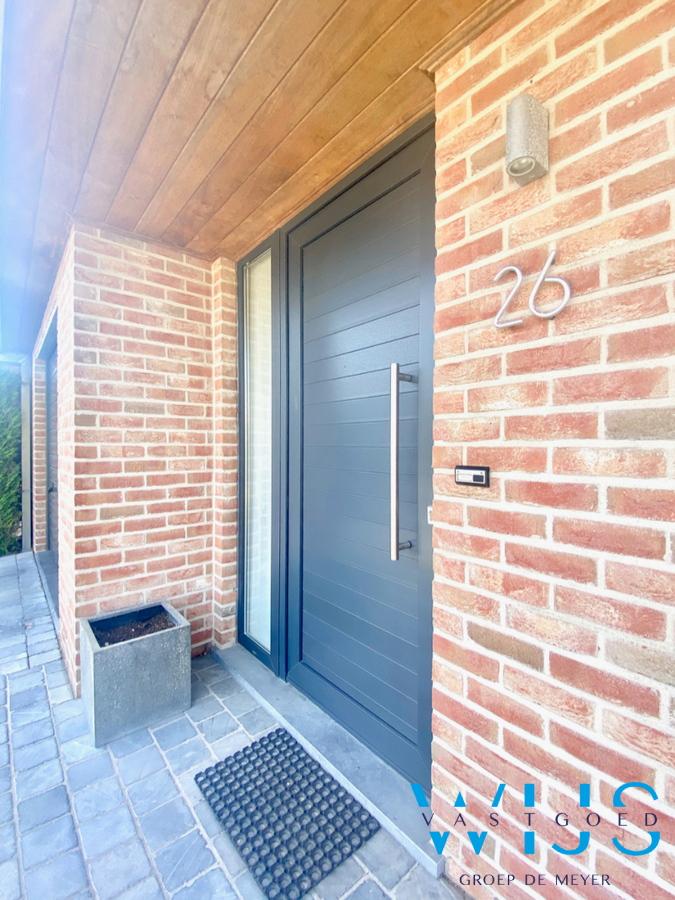 Tof woonhuis met tuin te Boekhoute ! 