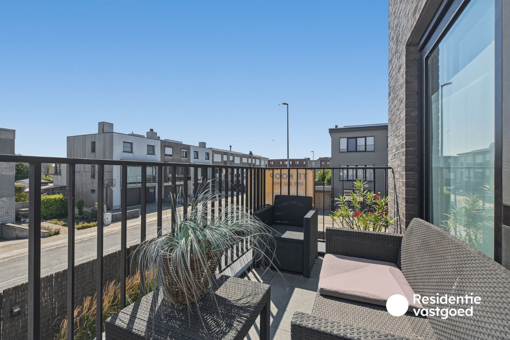 Ruime instapklare woning op topligging 