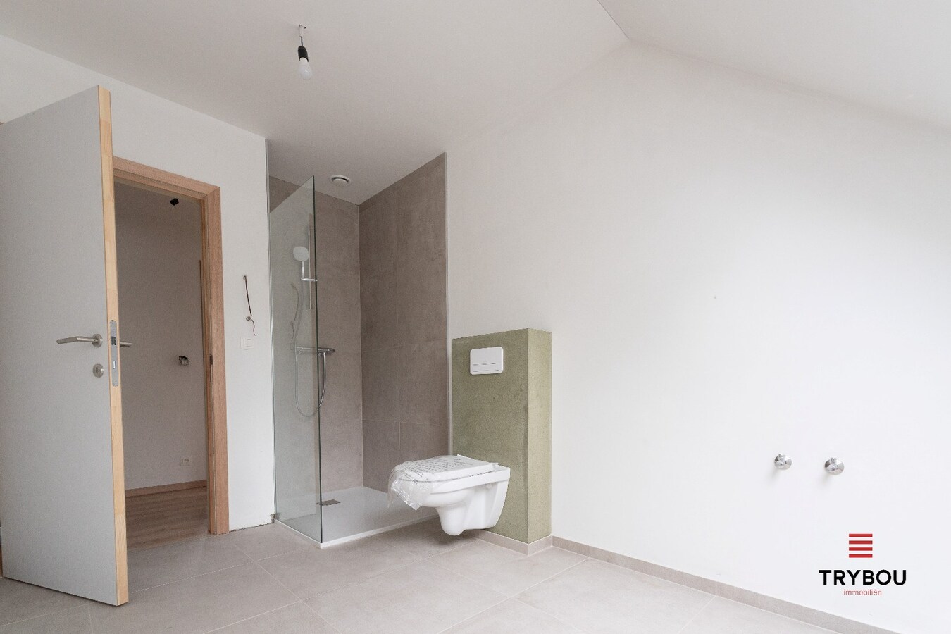 Instapklare nieuwbouwwoning in Poelkapelle! 