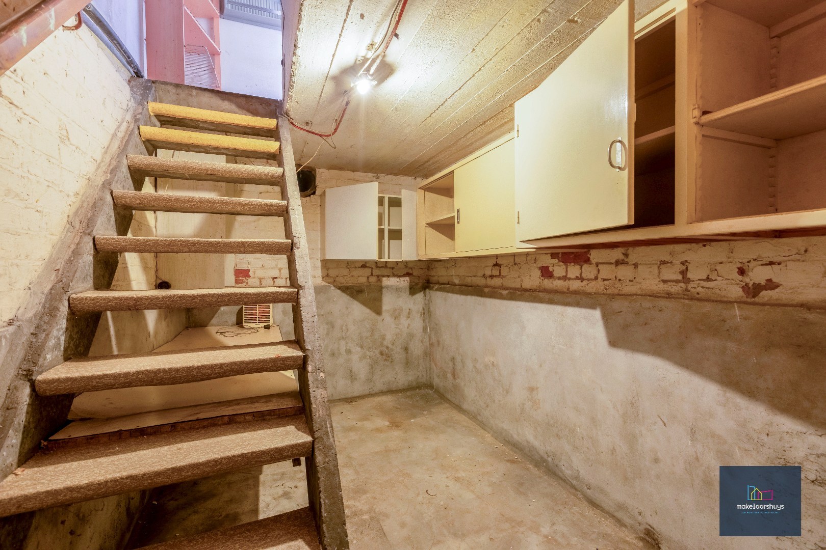 Gunstig gelegen woning met tuin en garage 