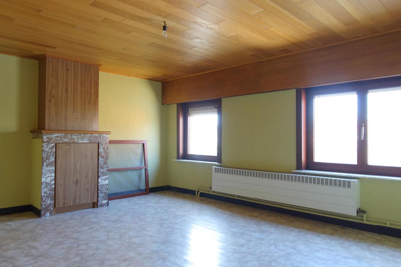 Ruime centraal gelegen rijwoning 