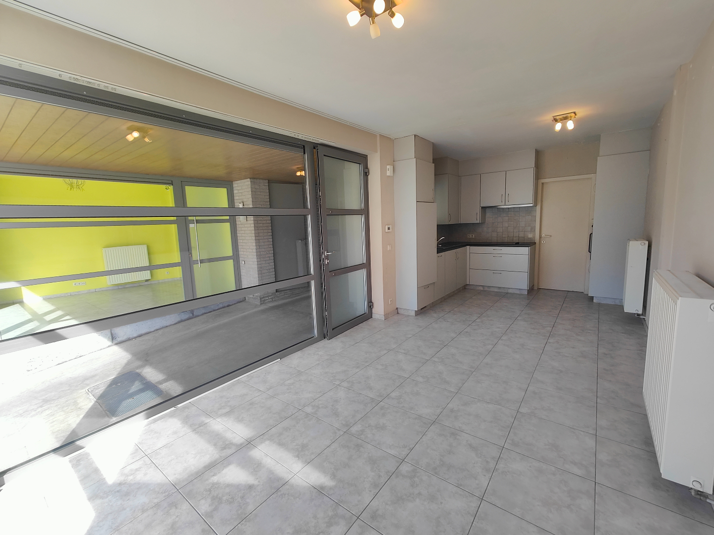Gezellig 1-slaapkamerappartement te huur in centrum Koolskamp! 