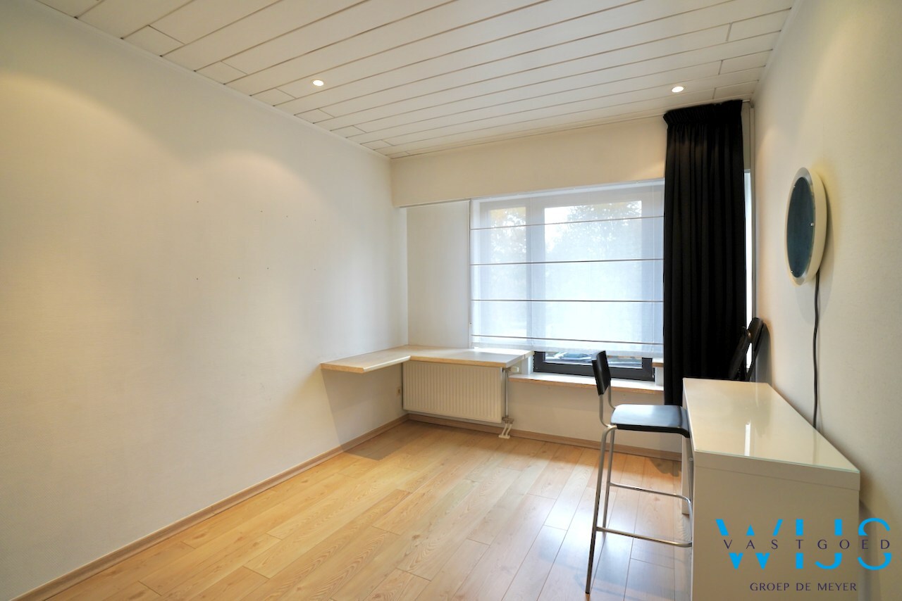 Instapklaar appartement in hartje Ertvelde ! 