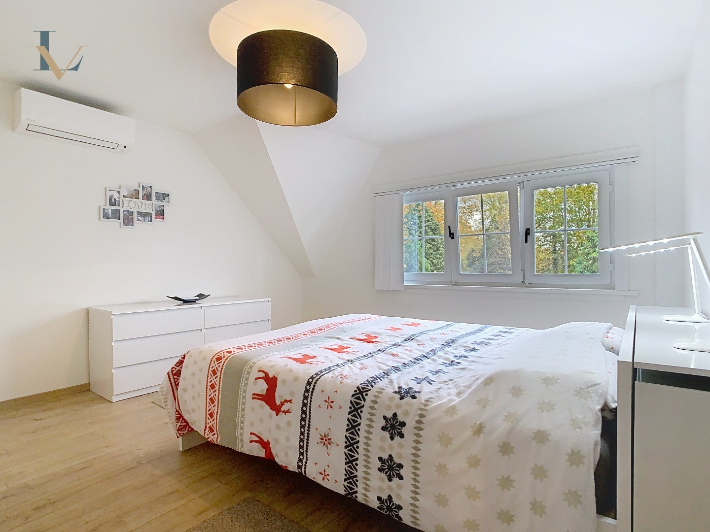 Instapklare halfopen bebouwing met zonnige zuidoost gerichte tuin – 560 m² 