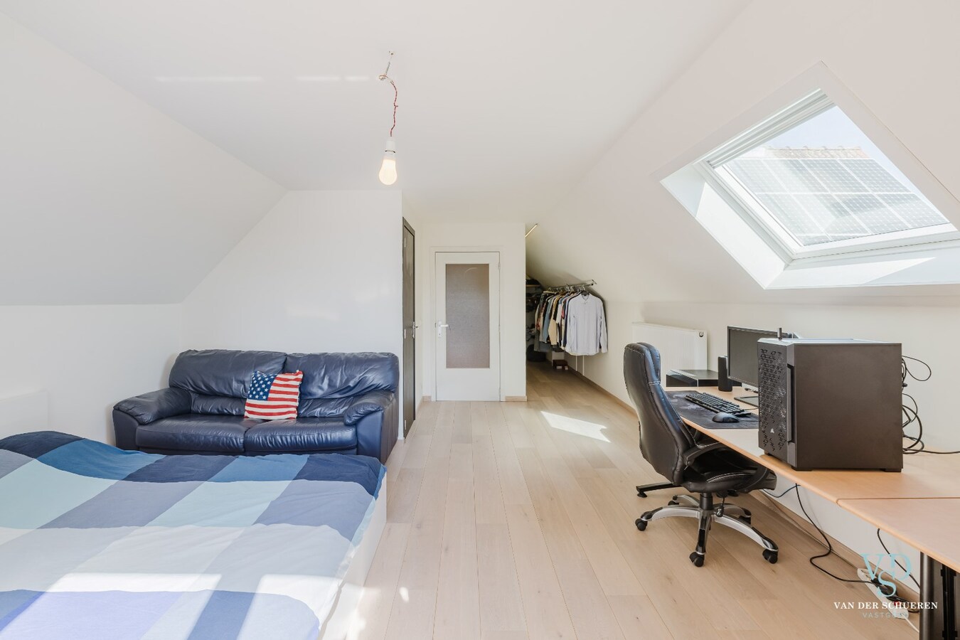 Bijzonder ruime (446m²), tijdloze villa 