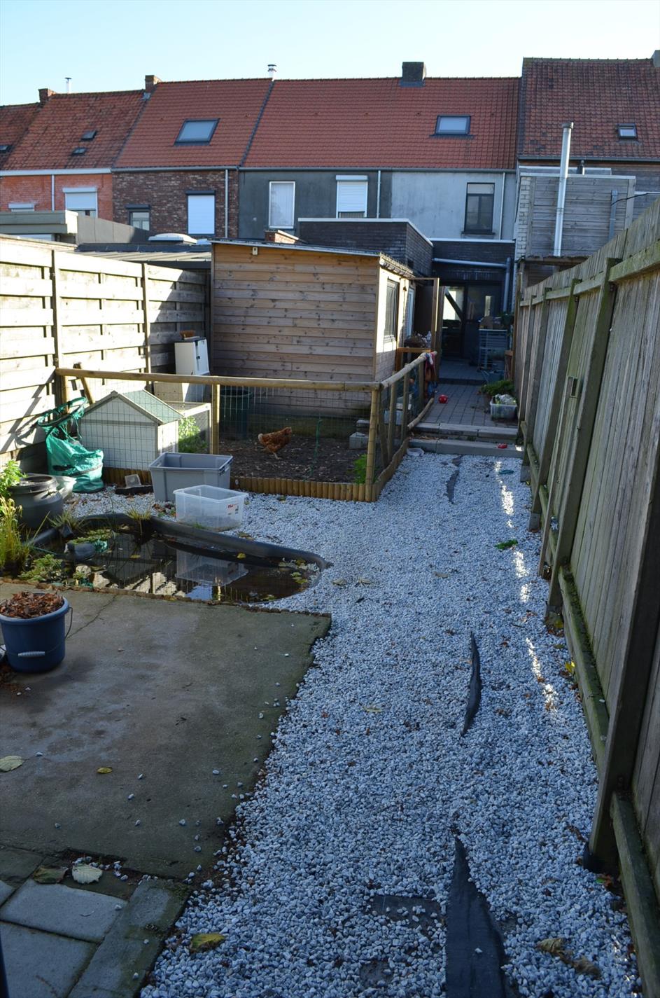 Gerenoveerde gezinswoning met 4 slpks en tuin te centrum Eeklo 