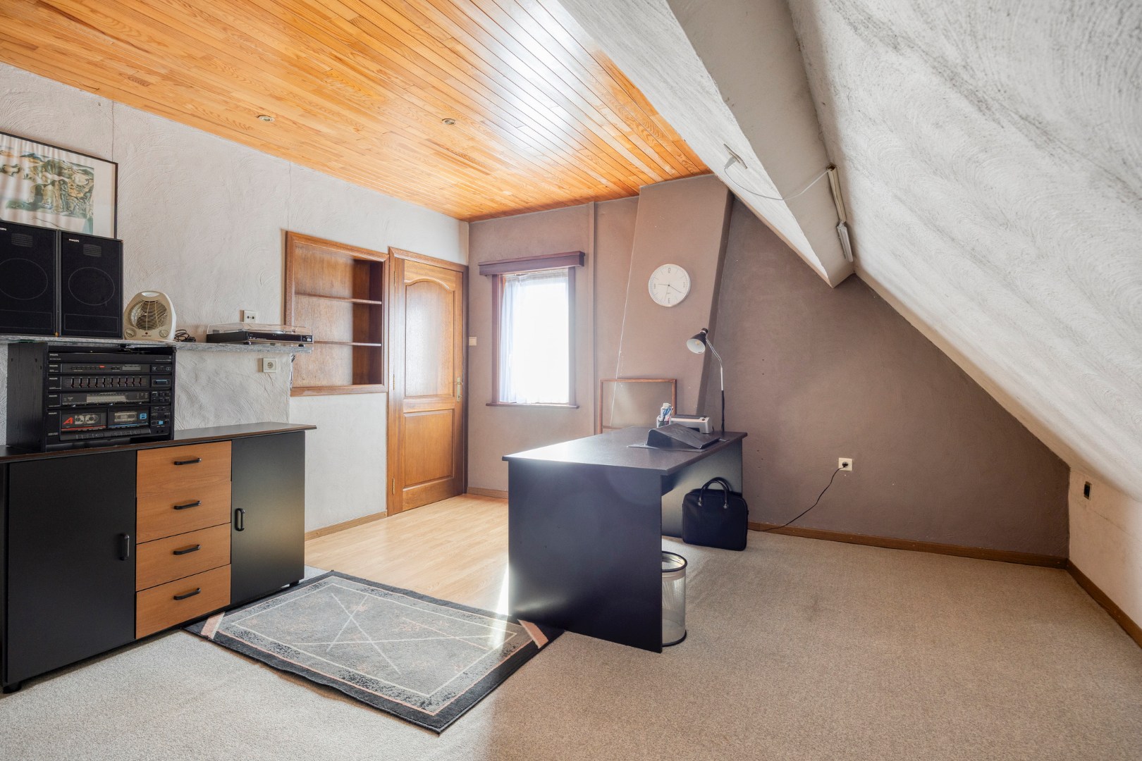 Gezinswoning met 3 slpk. en dubbele garage zonder renovatieverplichting in Mol-Gompel 