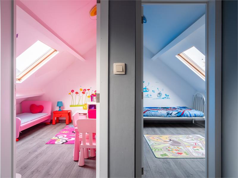 VERKOCHT!! Ruime en instapklare gezinswoning! 