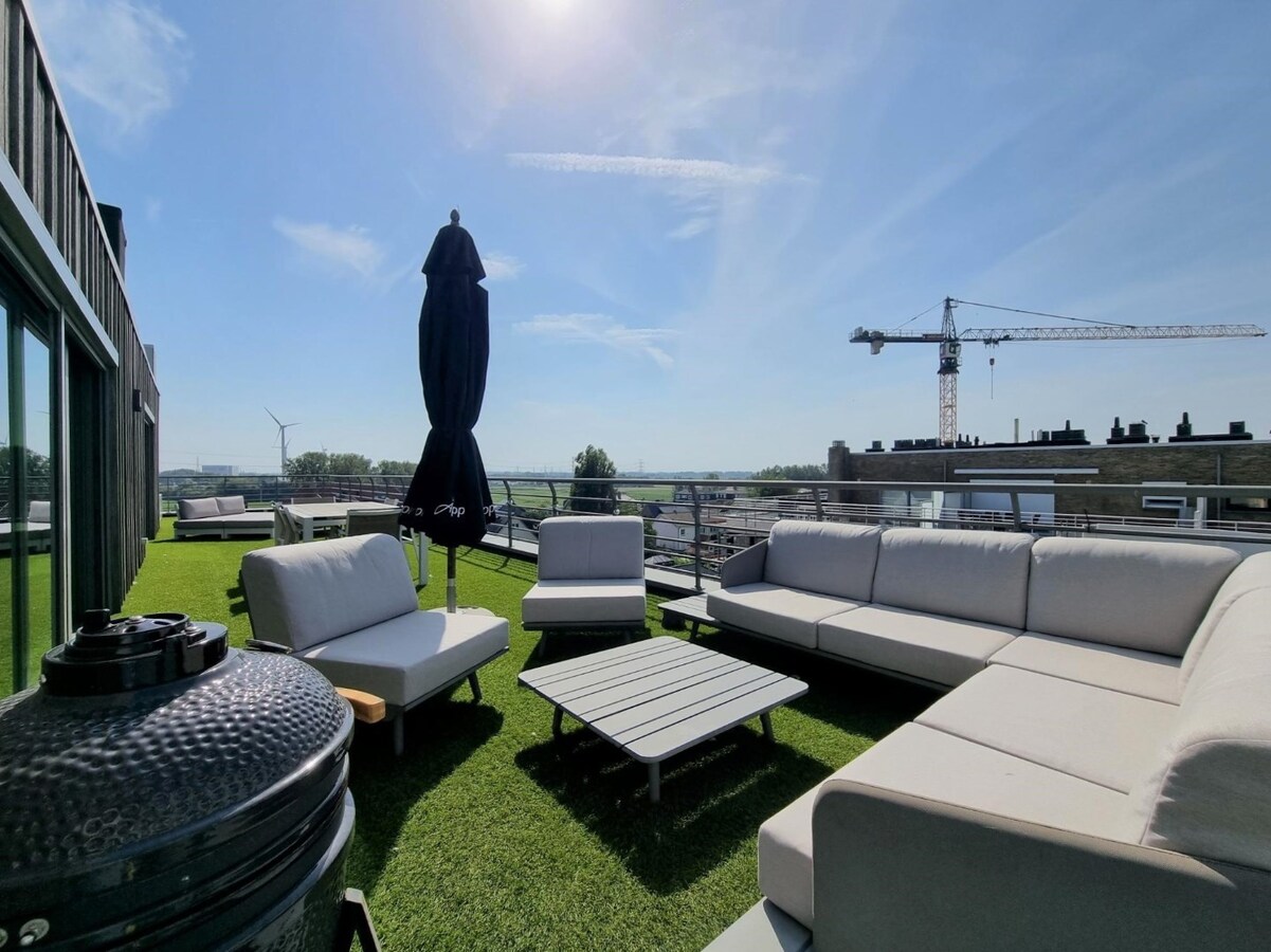 Prachtige penthouse met enorm terras (110m²!) en zeezicht - Zeebrugge 