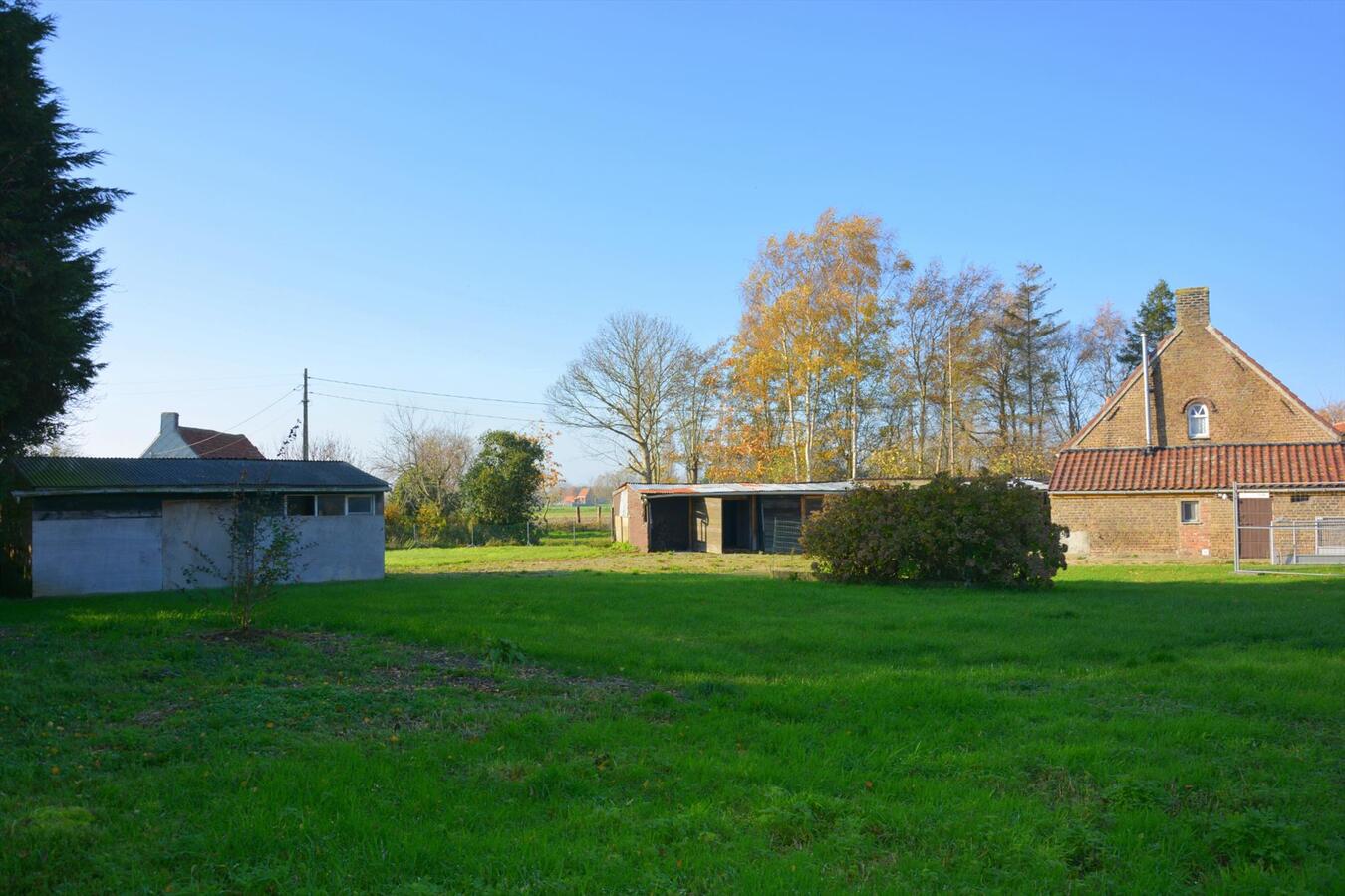 Te renoveren woning op zéér mooie locatie 