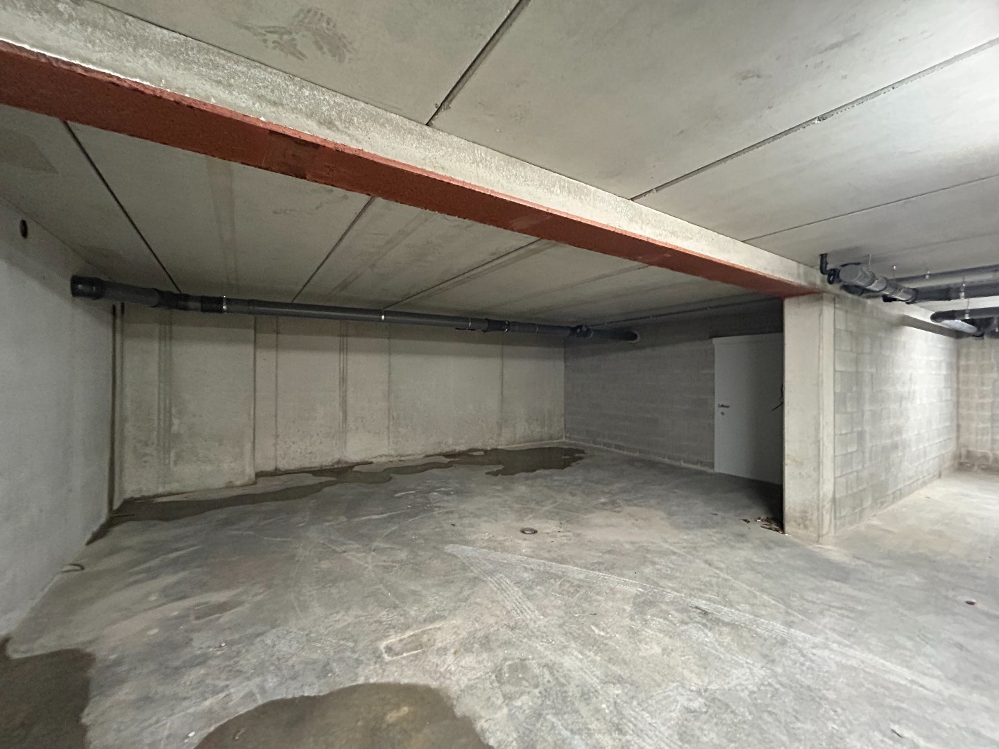 Uitzonderlijk afgewerkte nieuwbouwwoning met 4 slpk. in centrum Geel 