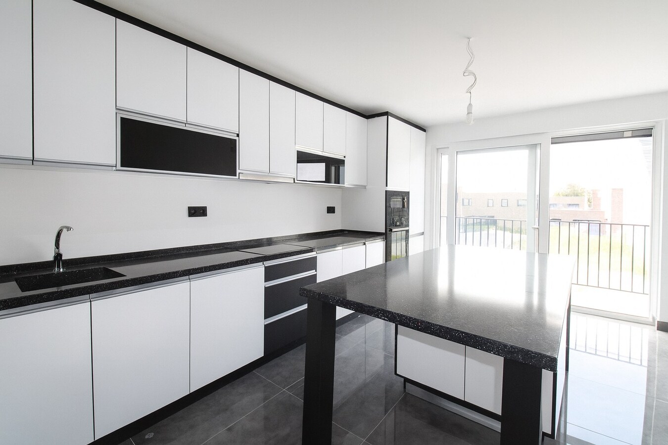 Exclusieve bel-etage in Sint-Niklaas te koop: stijlvol wonen met EPC B! 