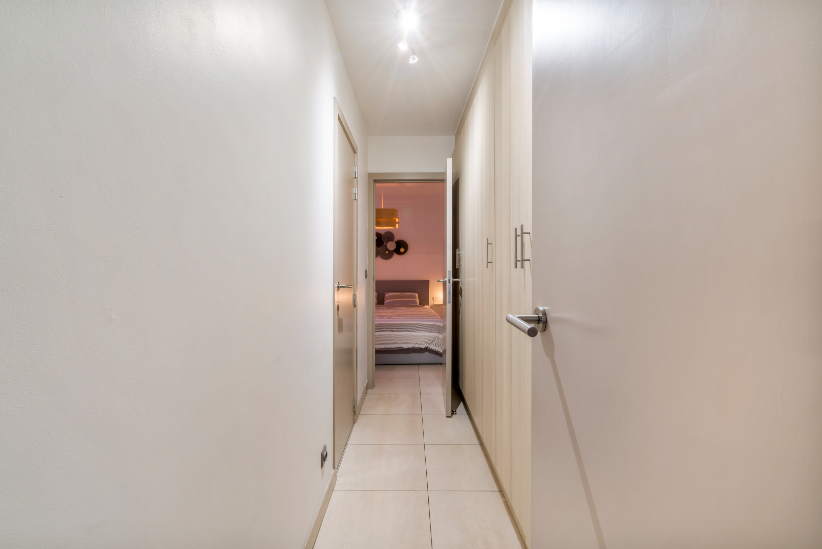 APPARTEMENT DE VACANCES  SITUÉ CENTRE VILLE (LOC. VACANCES) 