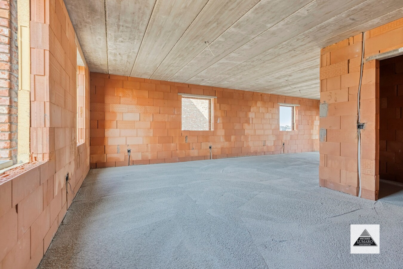 Nieuw duplex appartement met 3 slpks. en terras van 31 m² 