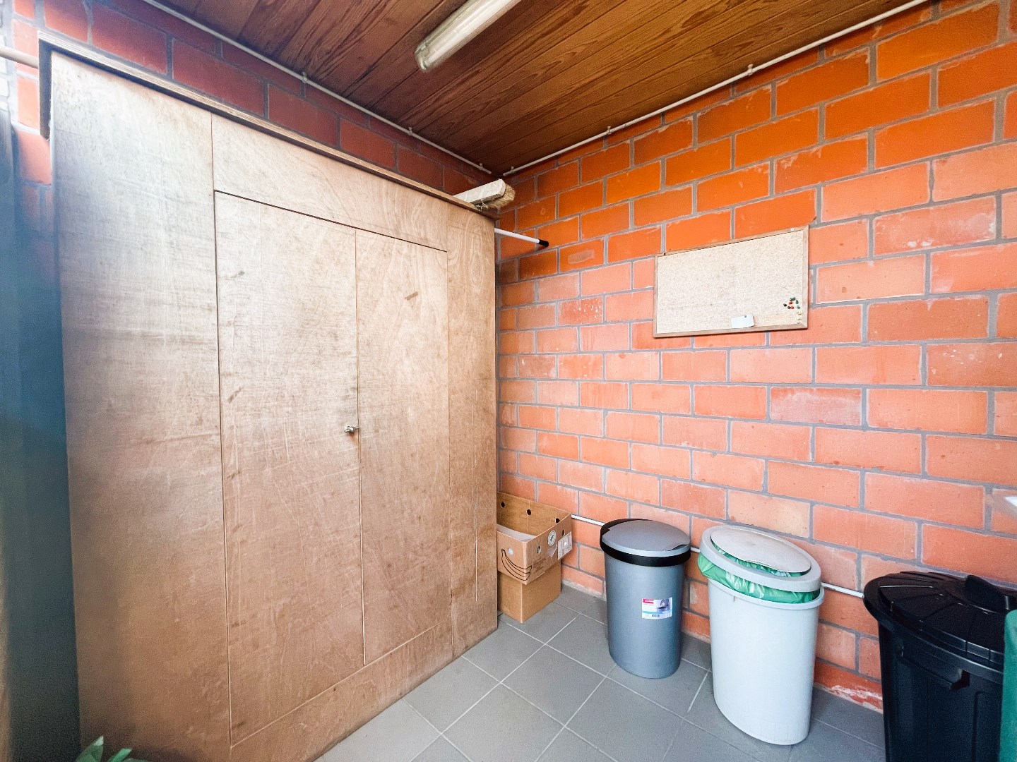 Gelijkvloers appartement met 2 slaapkamers en aangename tuin 