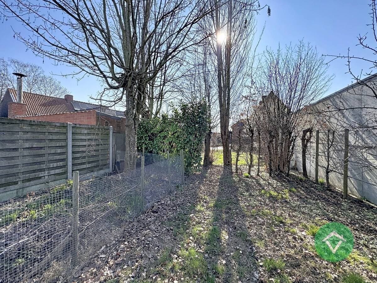 Woning met 3 slaapkamers en garage te Lichtervelde 