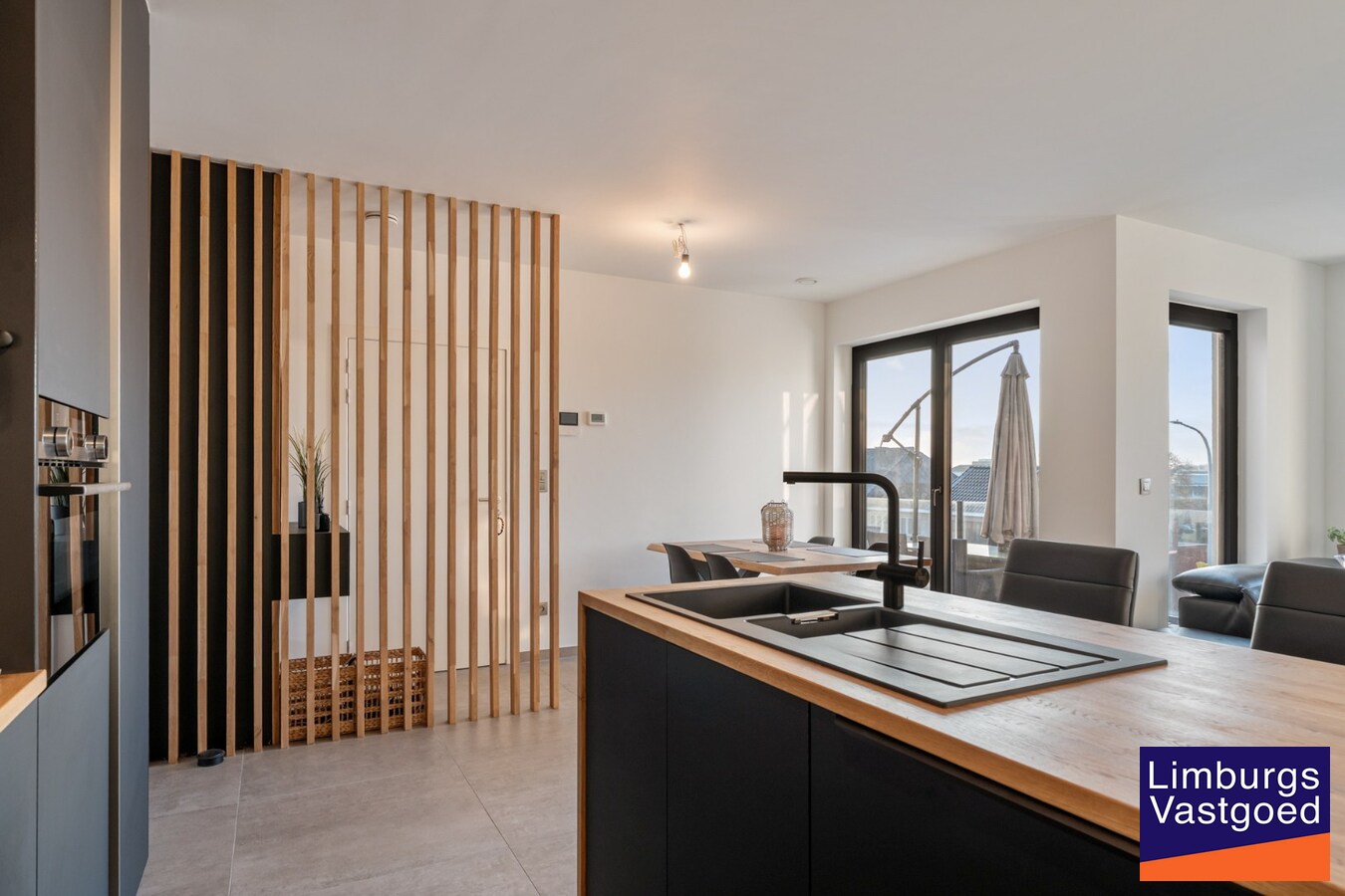 Energiezuinig 3 slpk penthouse, 122m² + terras, 2 parkings en berging 