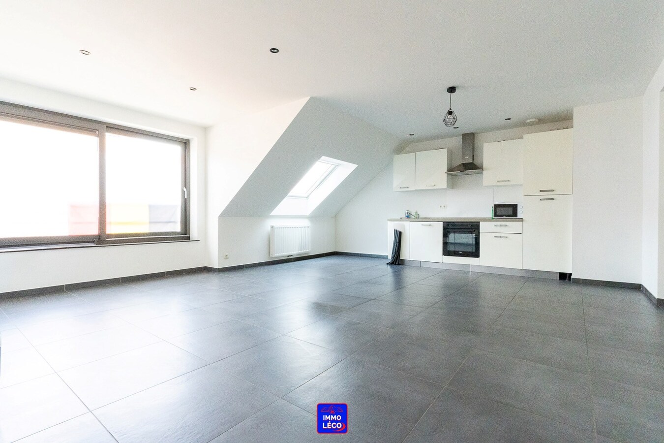 Appartement moderne avec garage une voiture ! 