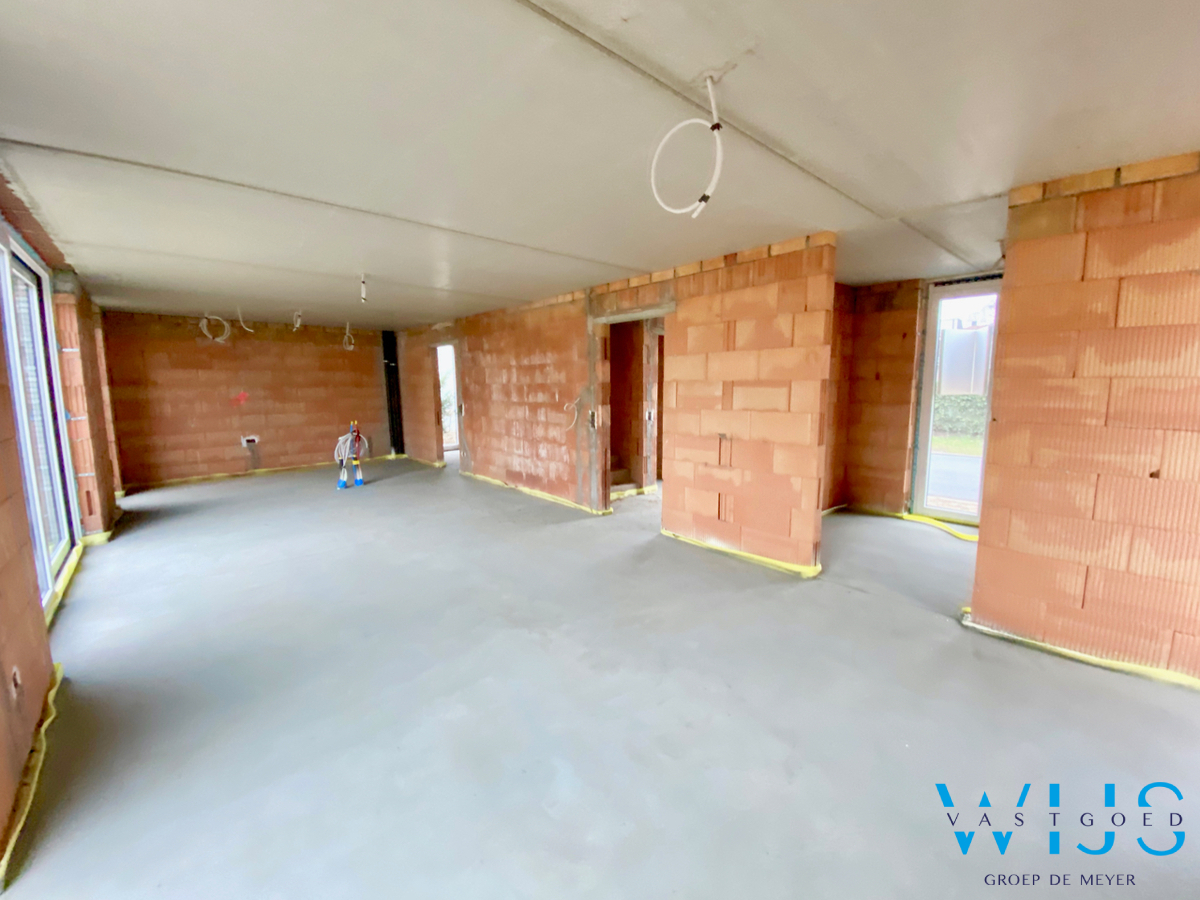 ULTRA ruime nieuwbouwwoning met 5 slaapkamers, 2 badkamers te RIEME/ERTVELDE  ! 