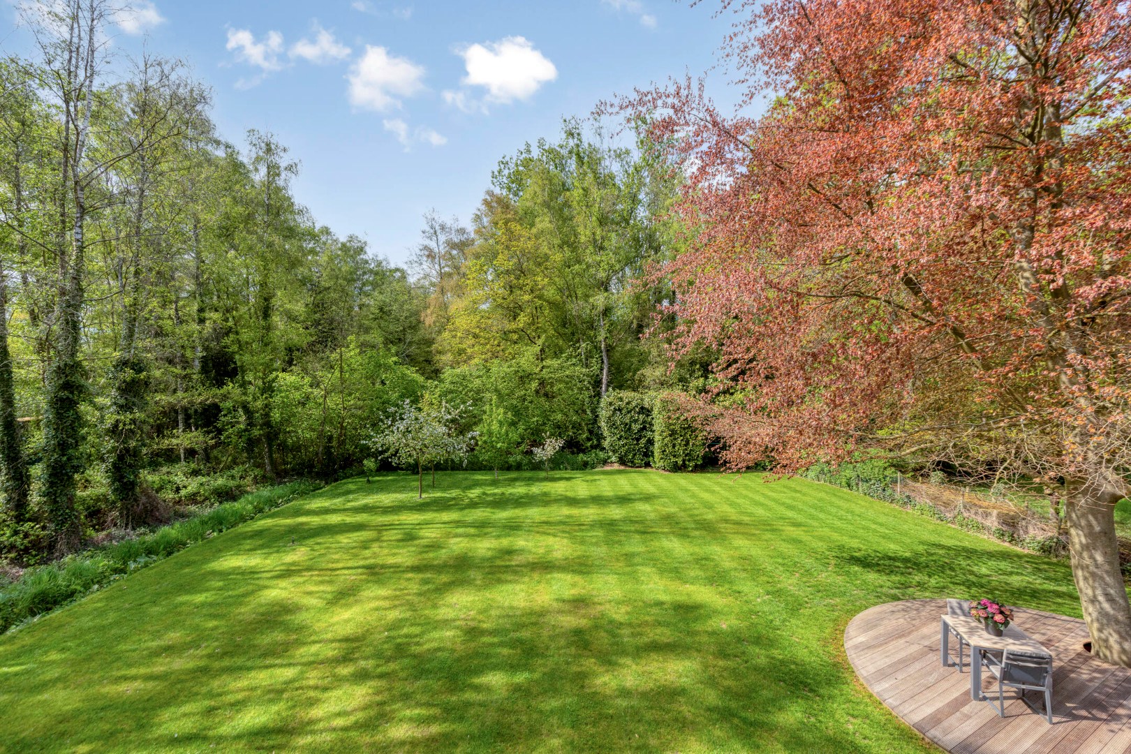 Exclusieve villa in een landelijke omgeving te Geel 