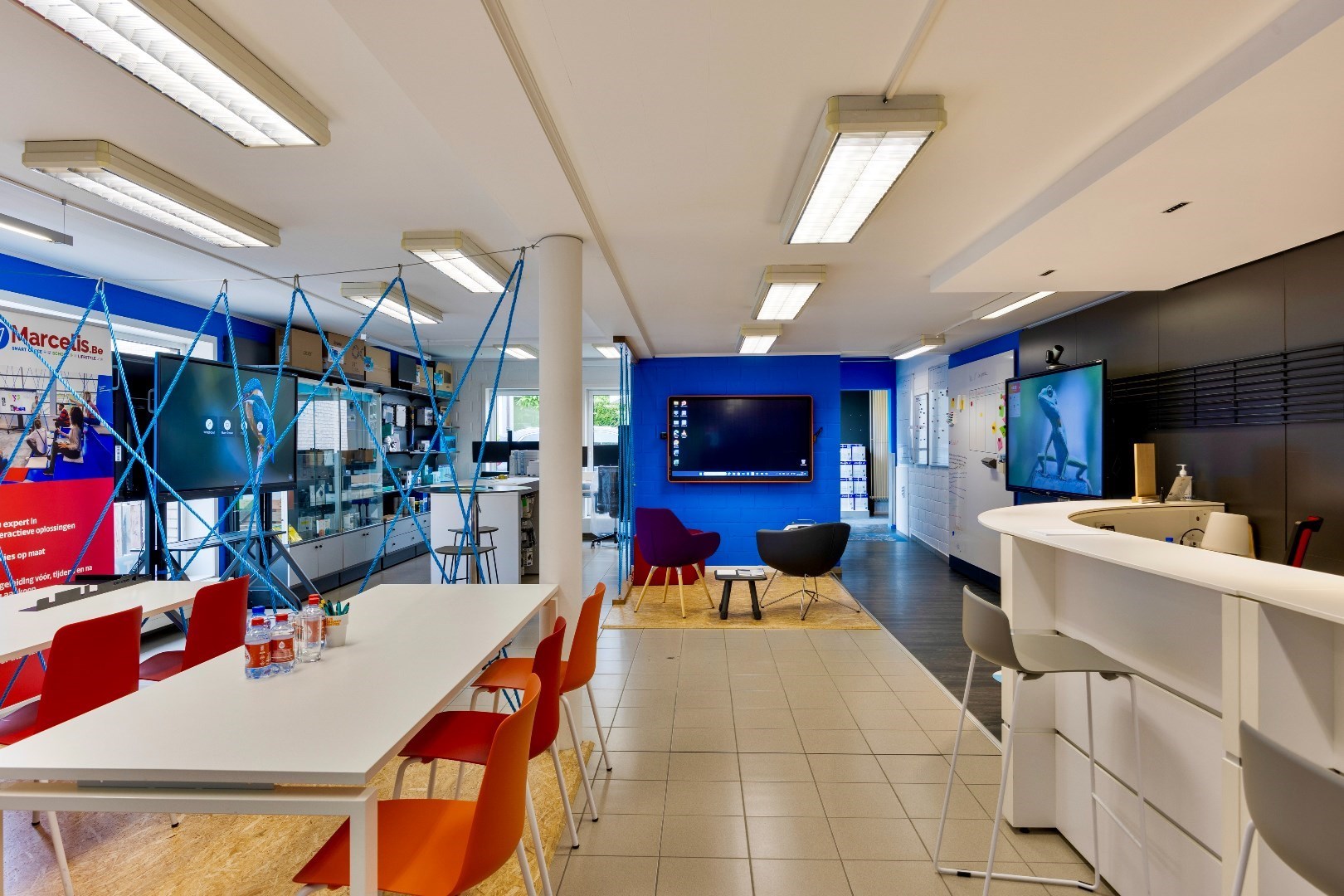 Handelspand centrum Halle met parking 