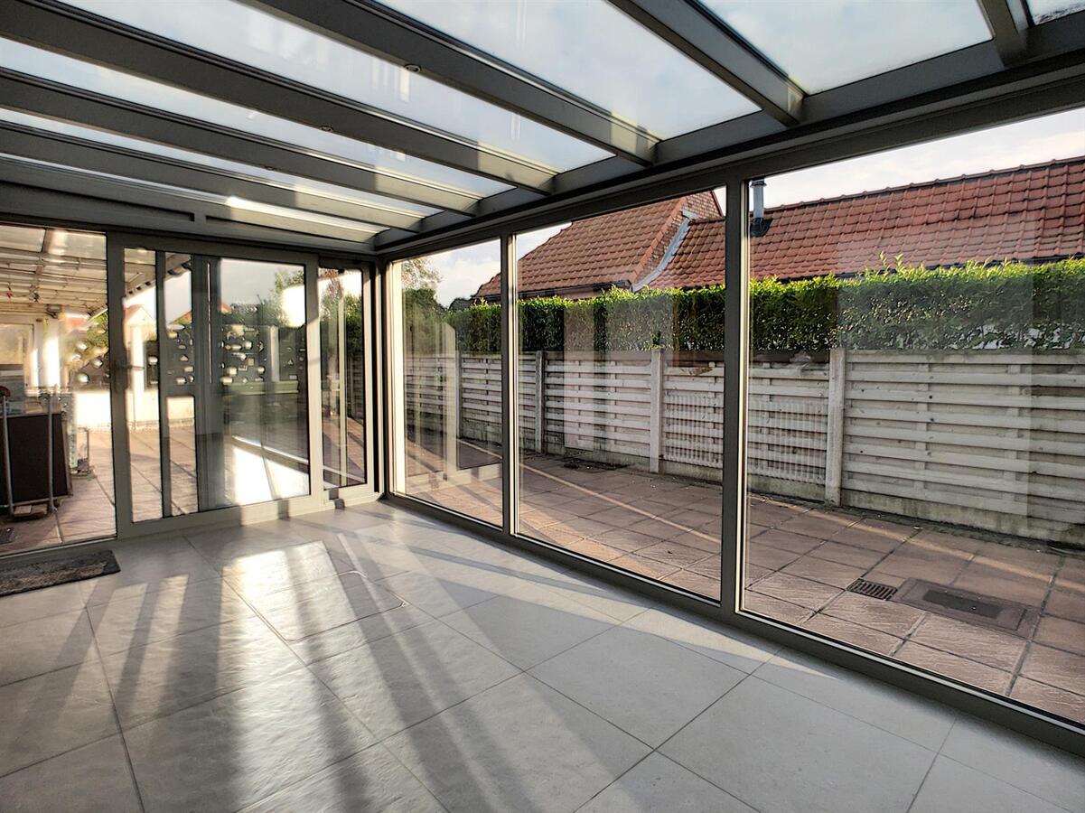 Goed gelegen alleenstaande woning op groot perceel van 828m²- Heist 