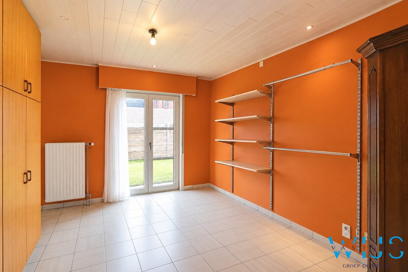 Royaal wonen met maar liefst 910 m² aan multifunctionele bijgebouwen! 