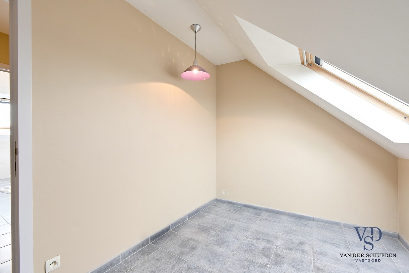 Comfortabel wonen in dit ruime duplex appartement 