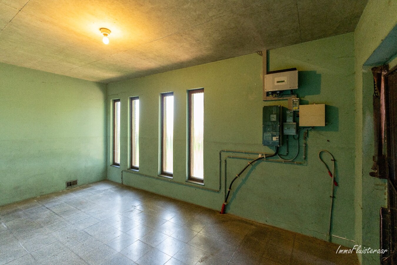 Maison à rénover d'environ 3 717 m2 à Rijkevorsel (option d'achat supplémentaire d'un pré d'environ 8 858 m2 plus loin) 