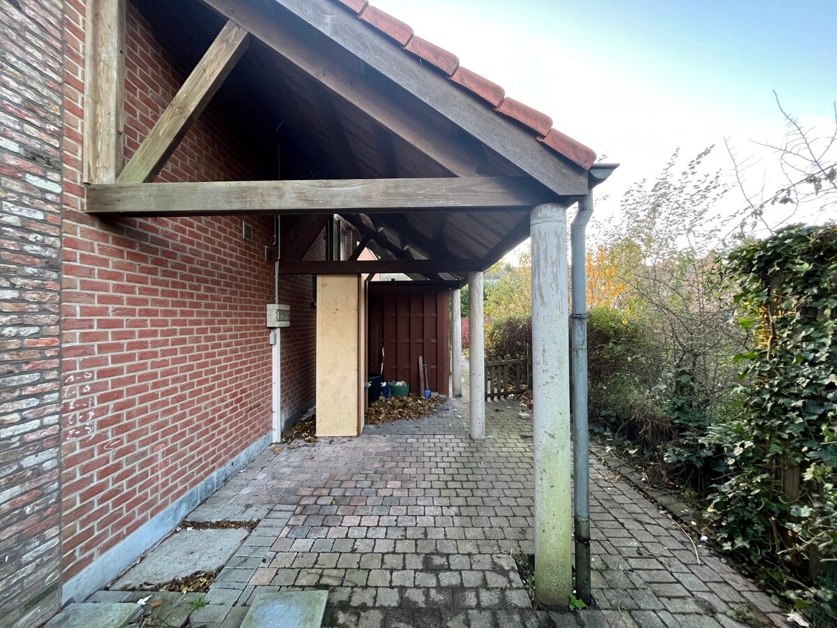 Ruime gezinswoning nabij centrum Deinze 