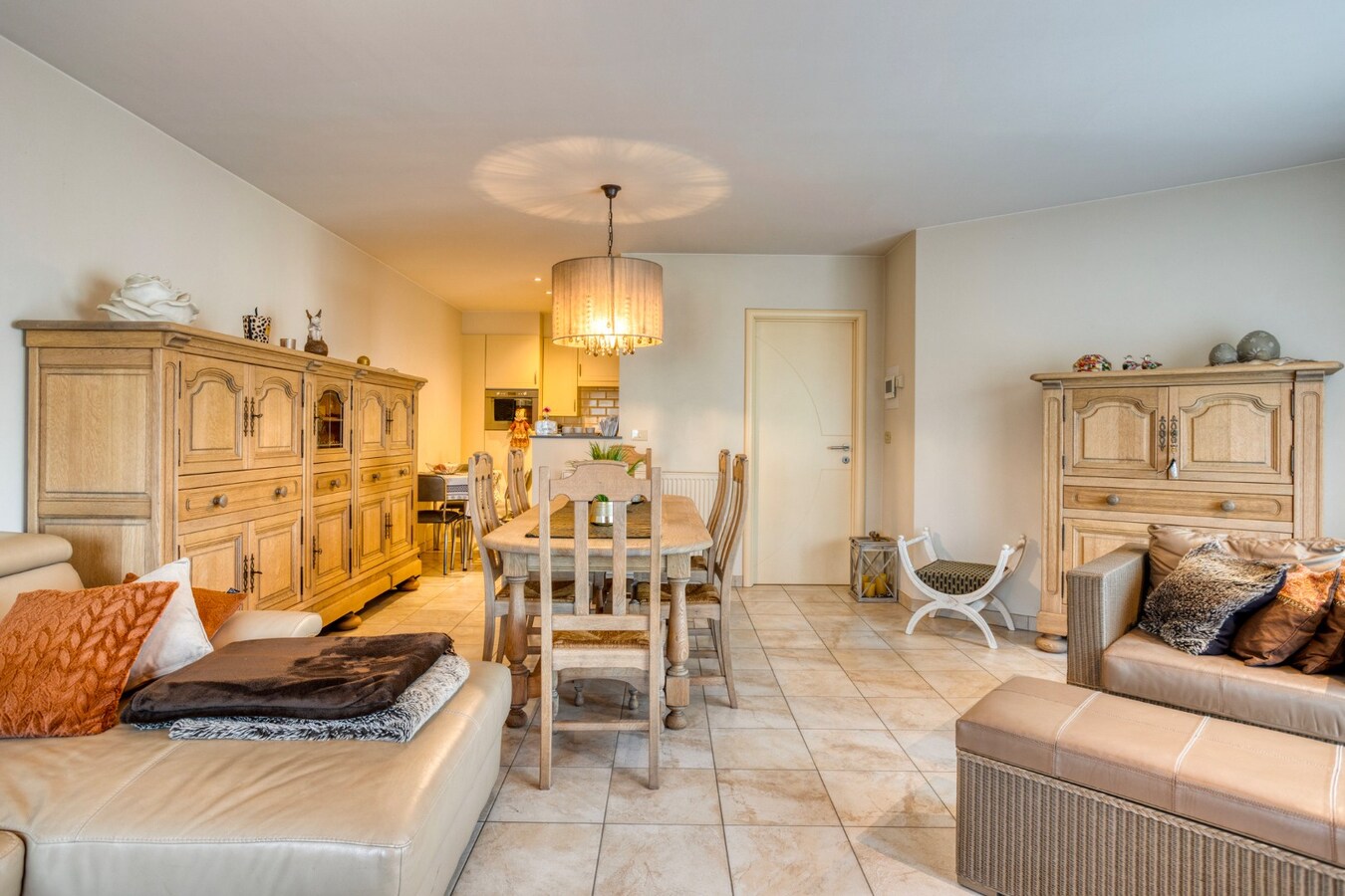 Ruim hoekappartement in recente residentie - instapklaar - 105M2 