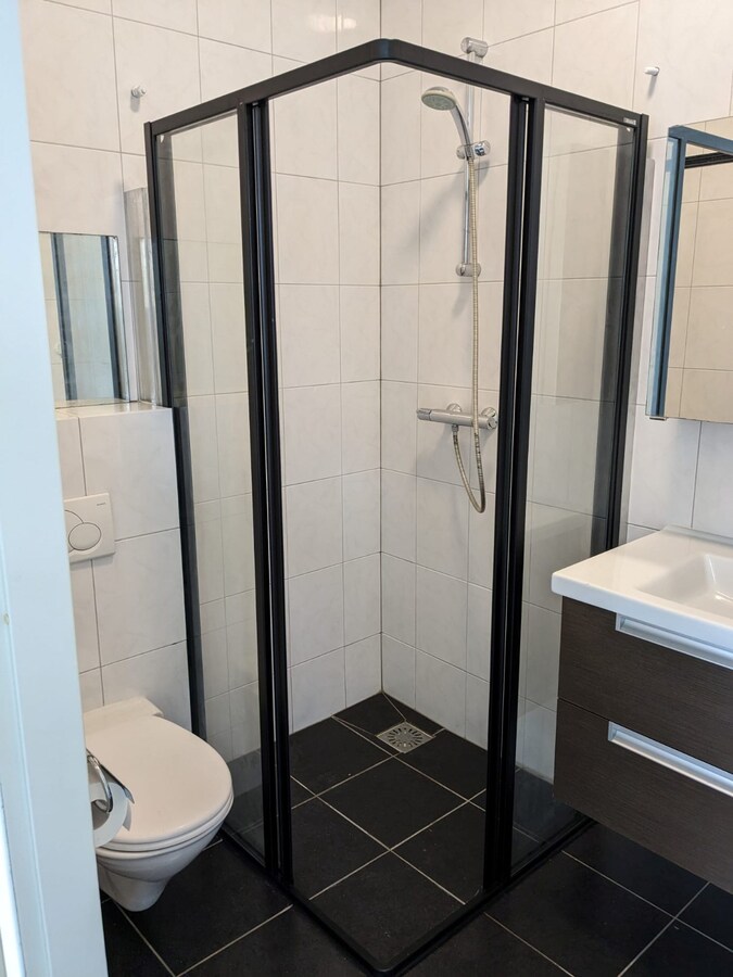 Instapklaar 2-kamer appartement nabij het centrum van Bladel. 