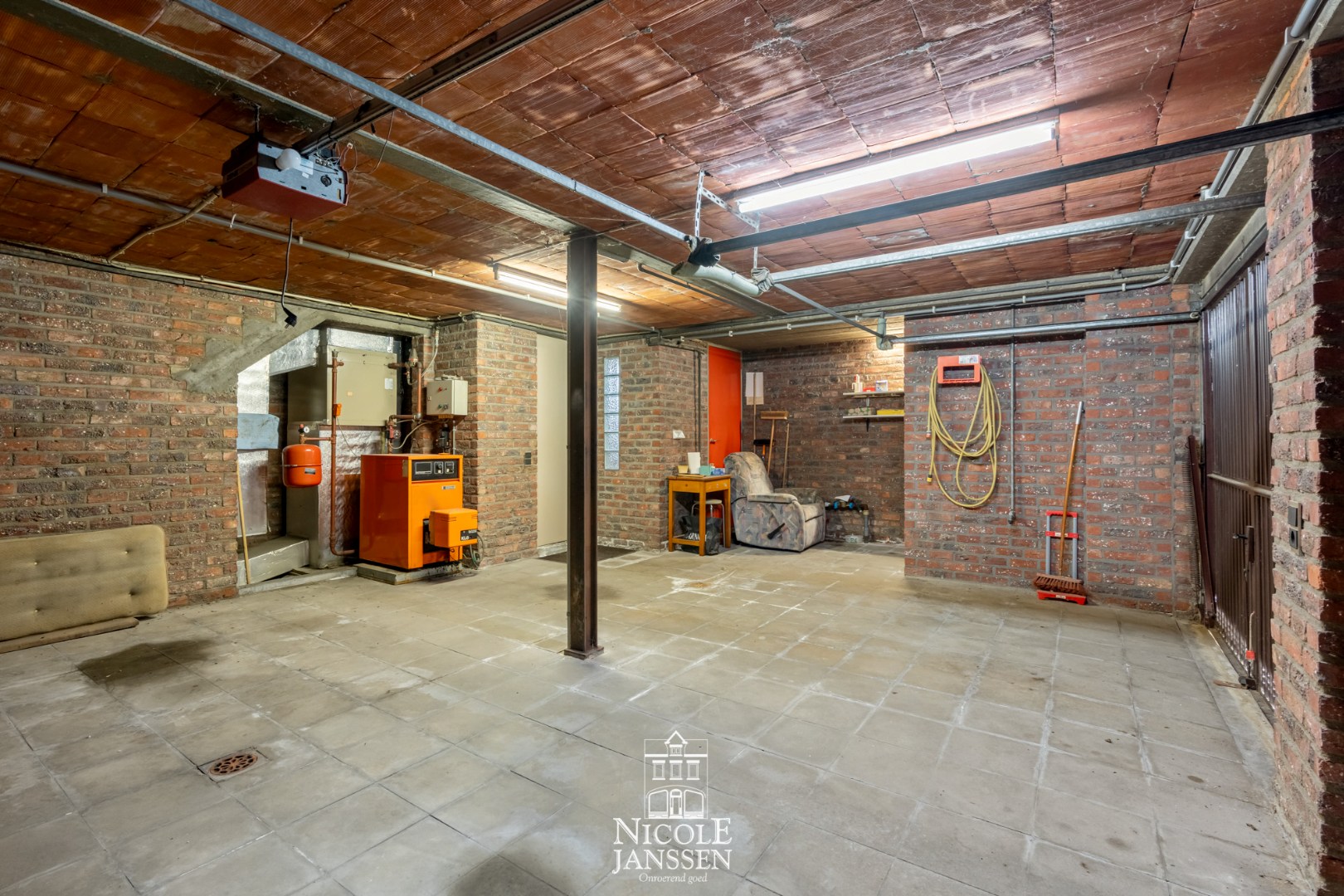 Dubbele inpandige garage